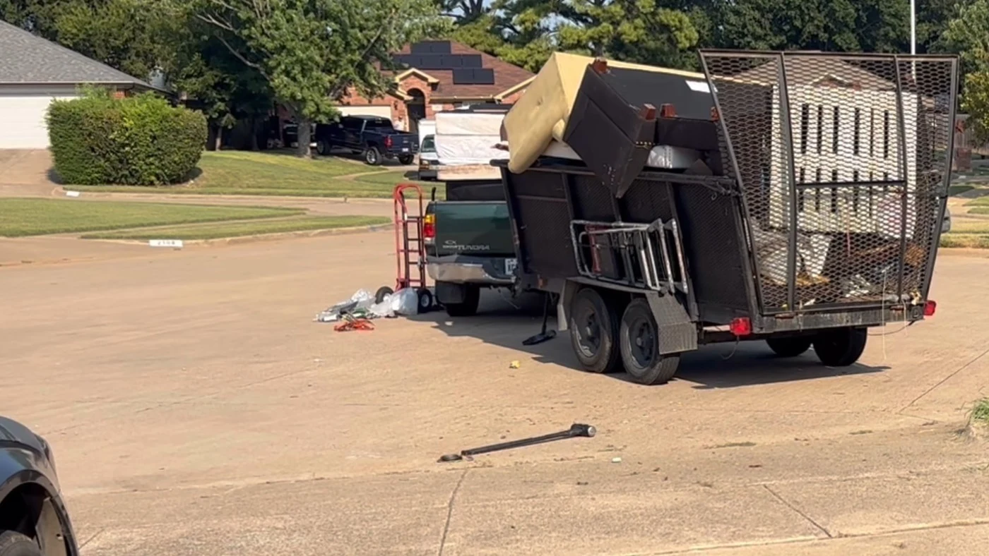 Junk removal from a Stallings home, garage, or upstairs room