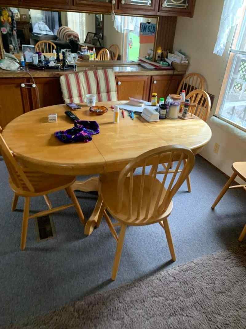 Dresser desk table and chair removal in Charlotte NC